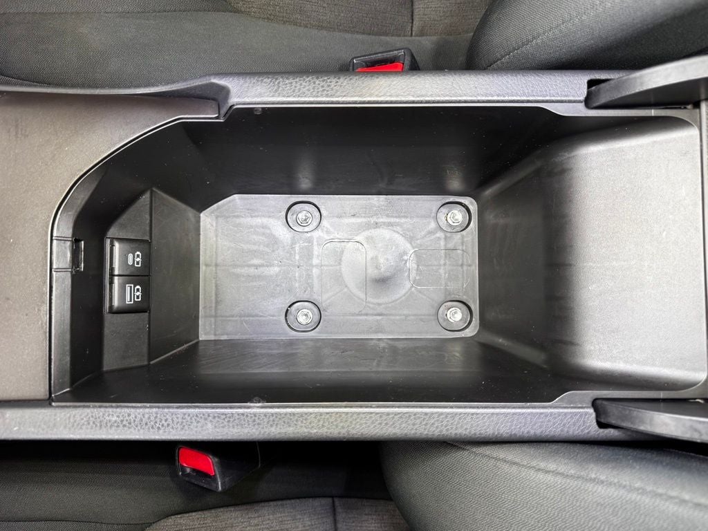 2023 Toyota Camry Hybrid LE