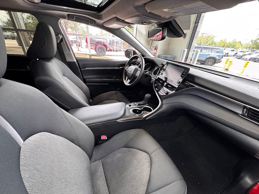 2023 Toyota Camry Hybrid LE