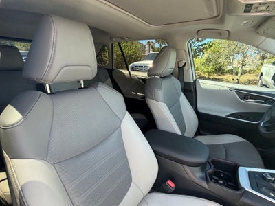 2022 Toyota RAV4 Hybrid Limited