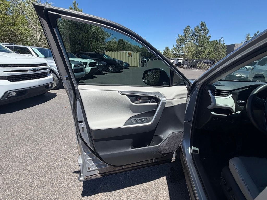 2022 Toyota RAV4 Hybrid Limited