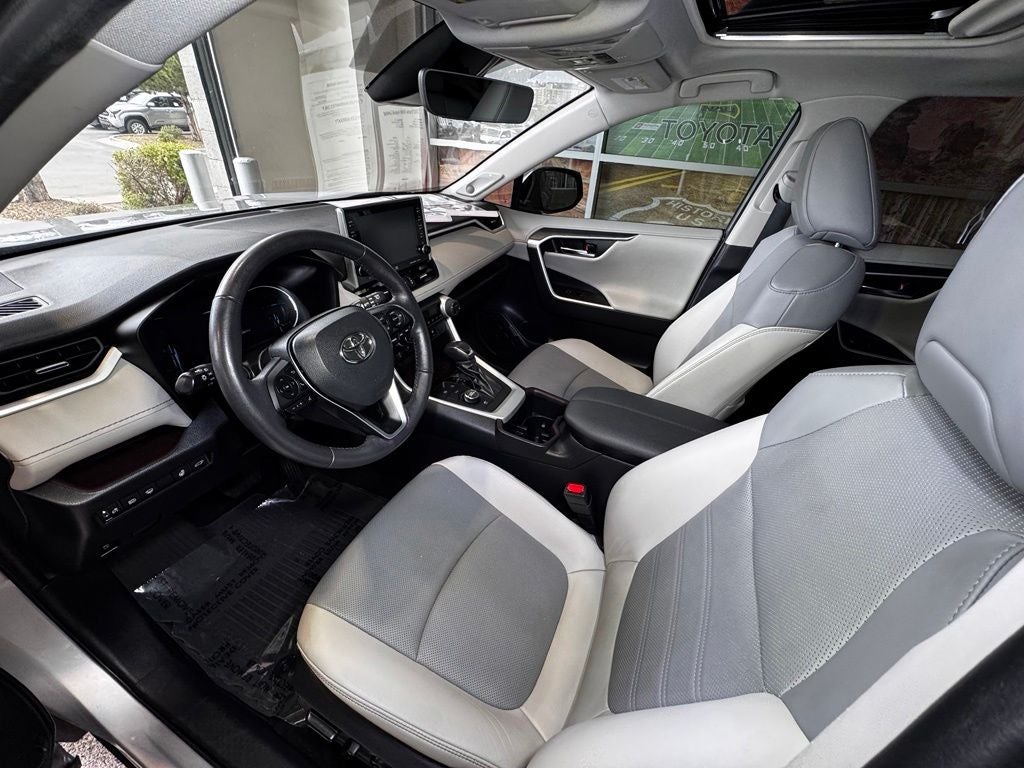 2022 Toyota RAV4 Hybrid Limited