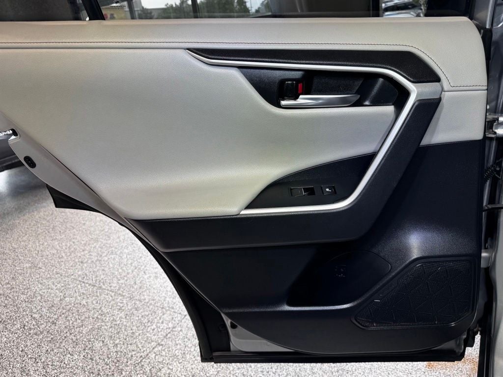 2022 Toyota RAV4 Hybrid Limited