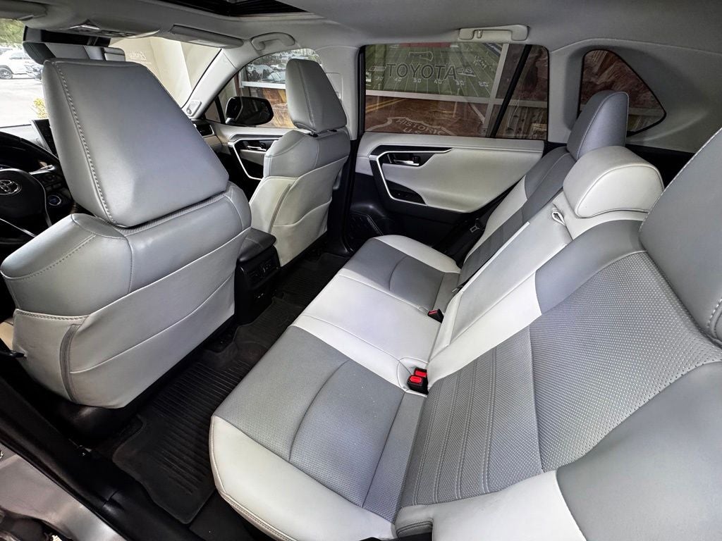 2022 Toyota RAV4 Hybrid Limited