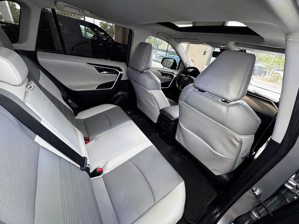 2022 Toyota RAV4 Hybrid Limited