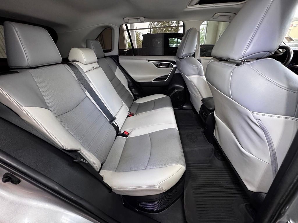 2022 Toyota RAV4 Hybrid Limited