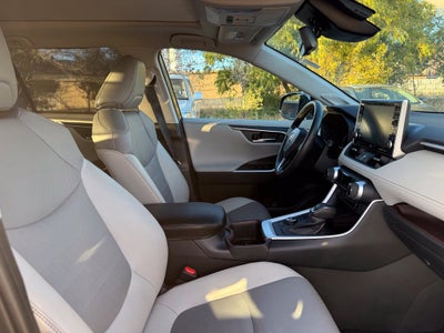 2022 Toyota RAV4 Hybrid Limited