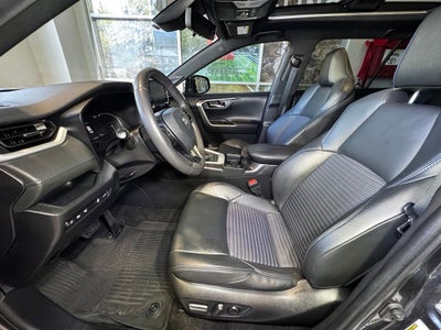 2021 Toyota RAV4 Hybrid XSE