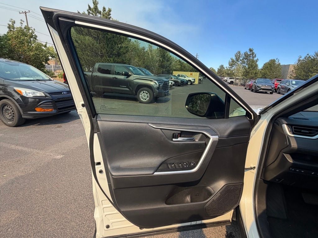 2021 Toyota RAV4 Hybrid XSE