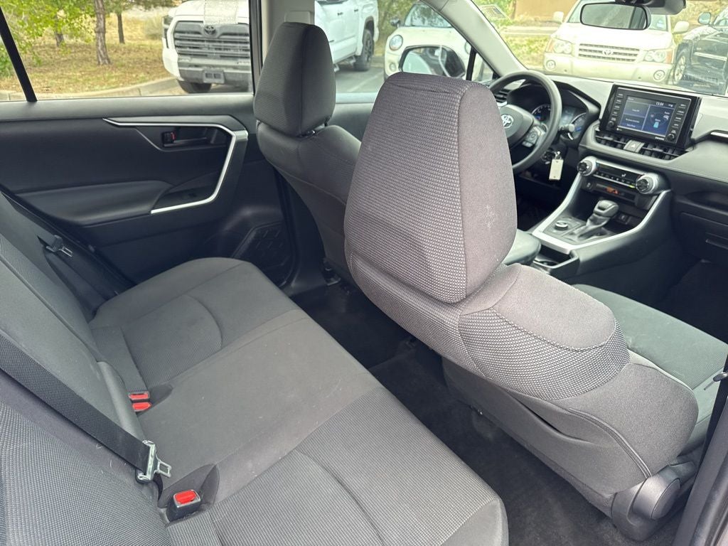 2021 Toyota RAV4 Hybrid LE