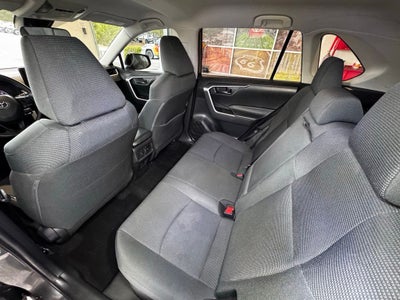 2021 Toyota RAV4 Hybrid LE