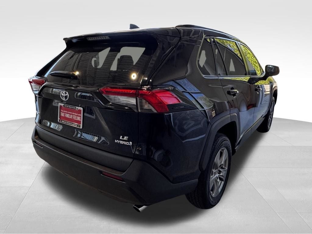 2022 Toyota RAV4 Hybrid LE
