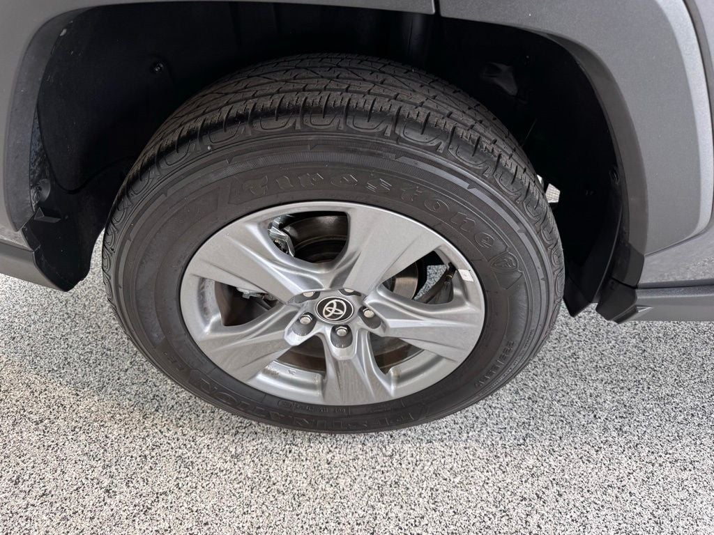 2025 Toyota RAV4 Hybrid LE
