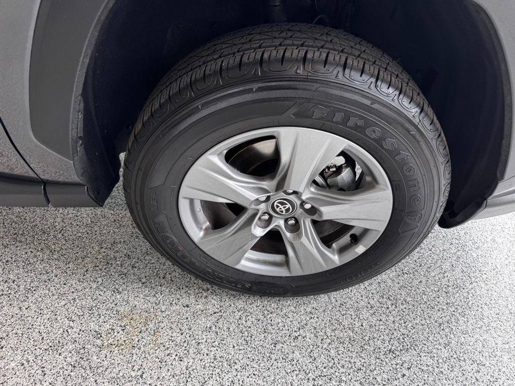 2025 Toyota RAV4 Hybrid LE