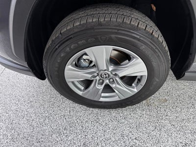 2025 Toyota RAV4 Hybrid LE