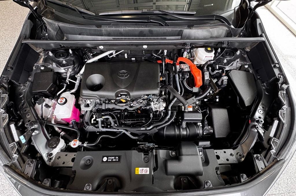 2025 Toyota RAV4 Hybrid LE