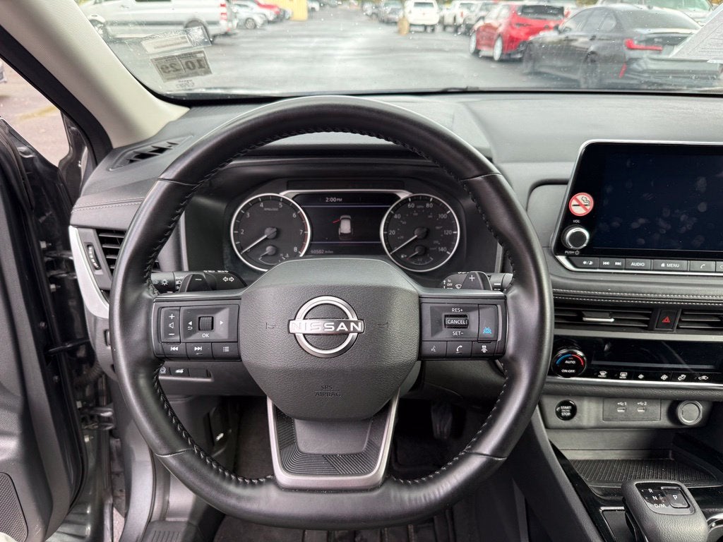 2025 Nissan Rogue SV