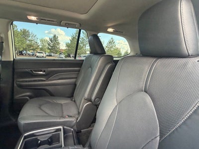 2025 Toyota Grand Highlander Limited