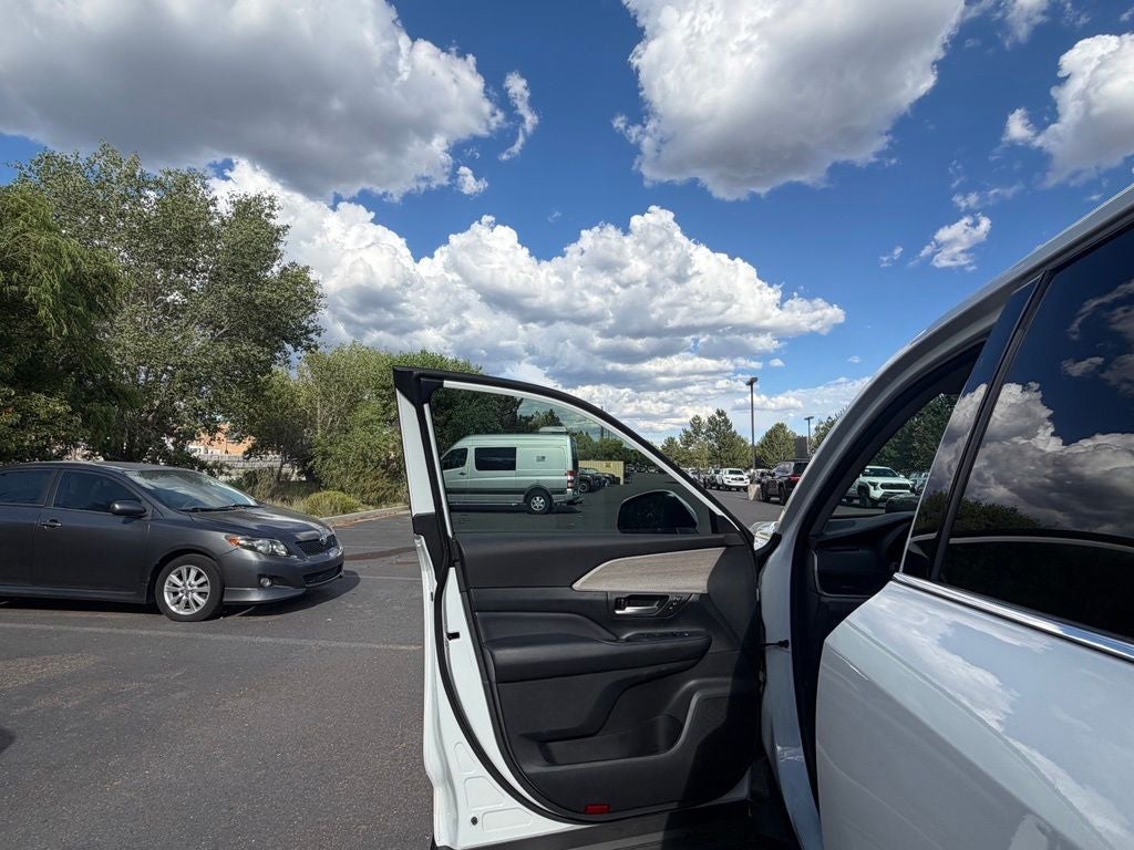 2025 Toyota Grand Highlander Limited