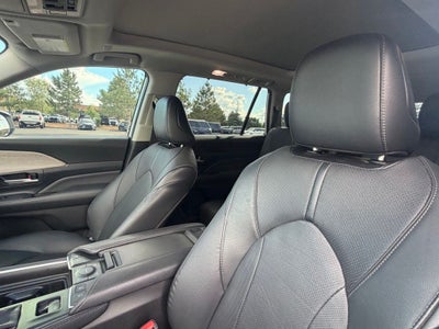 2025 Toyota Grand Highlander Limited