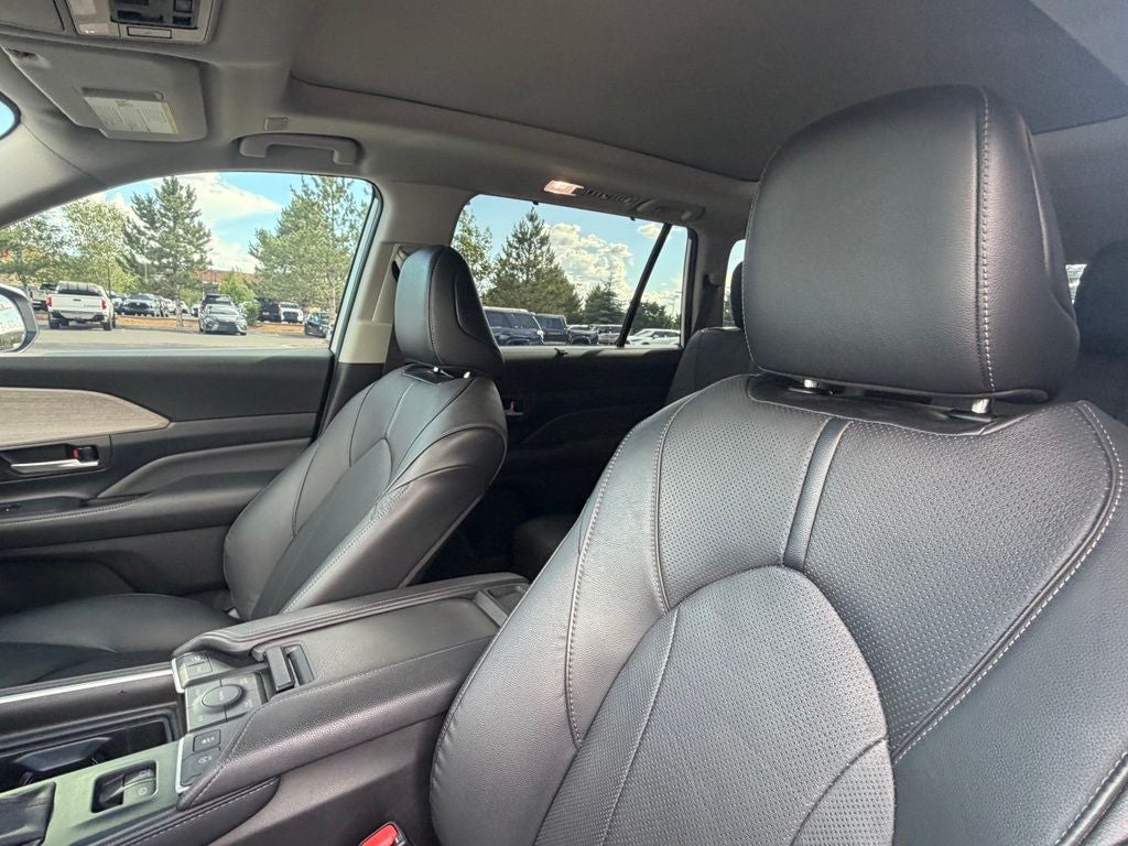 2025 Toyota Grand Highlander Limited