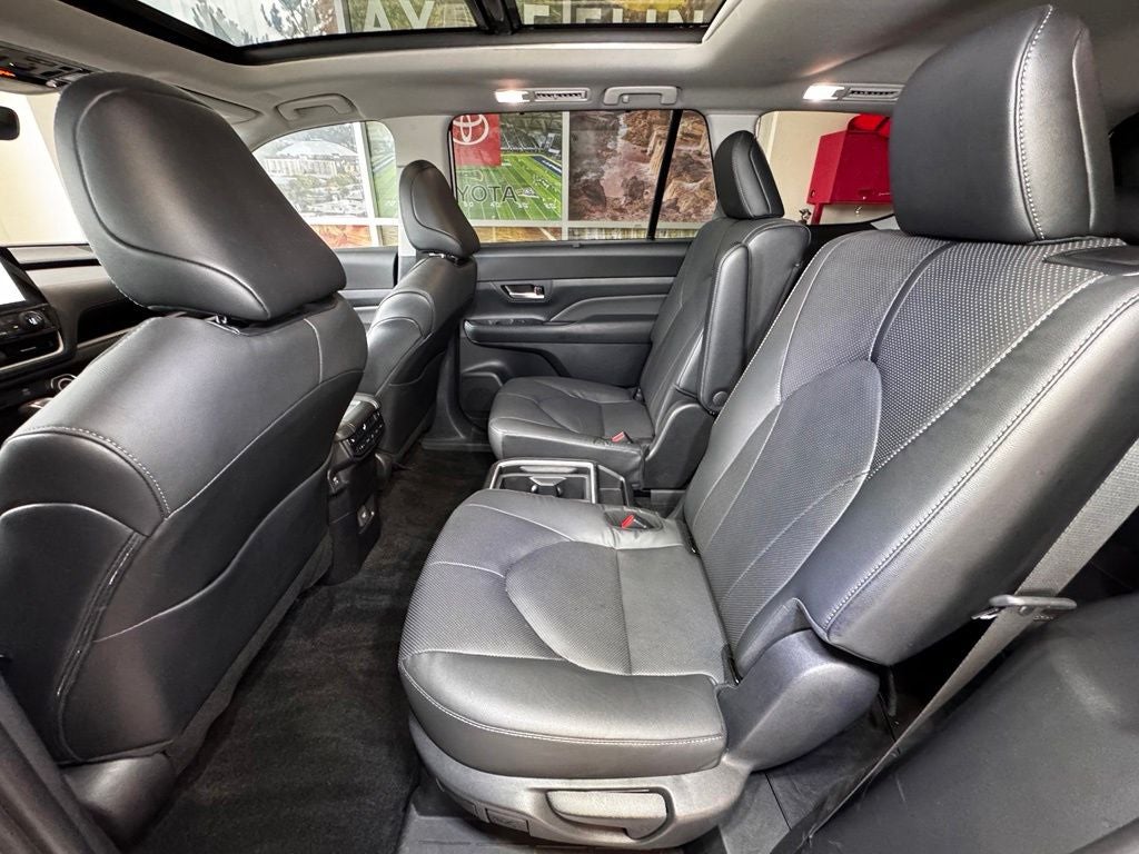 2025 Toyota Grand Highlander Limited