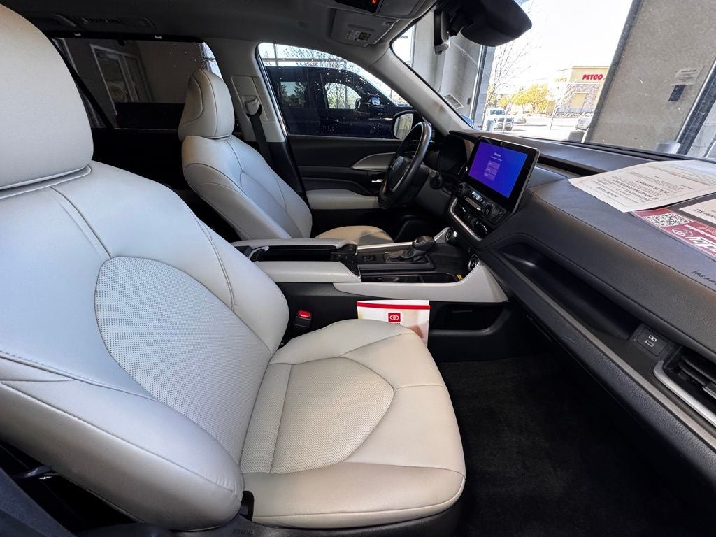 2024 Toyota Grand Highlander XLE