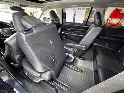2024 Toyota Grand Highlander Hybrid XLE