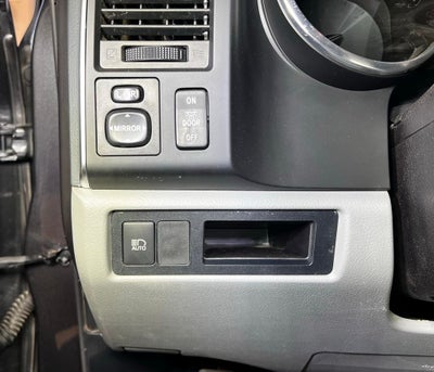 2022 Toyota Sequoia SR5 5.7L