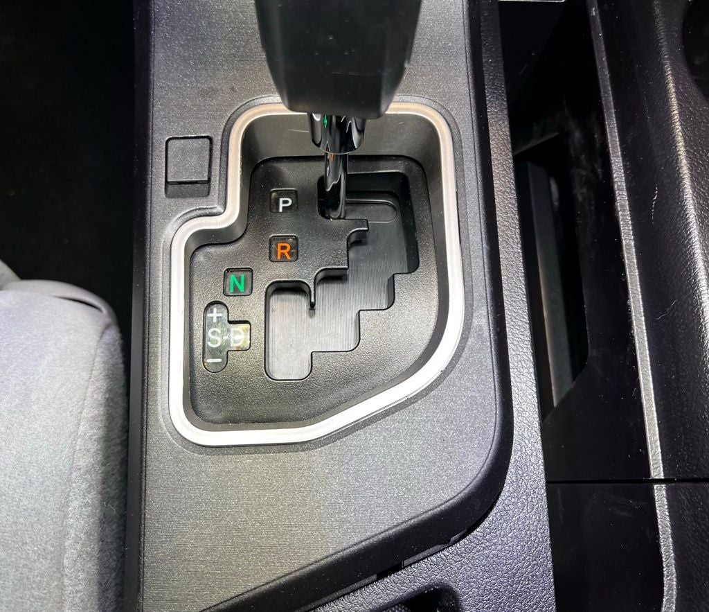 2022 Toyota Sequoia SR5 5.7L