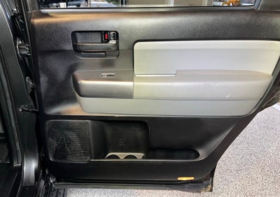 2022 Toyota Sequoia SR5 5.7L