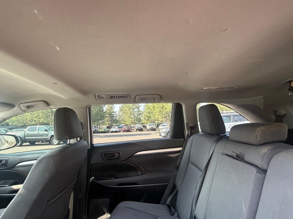 2017 Toyota Highlander LE