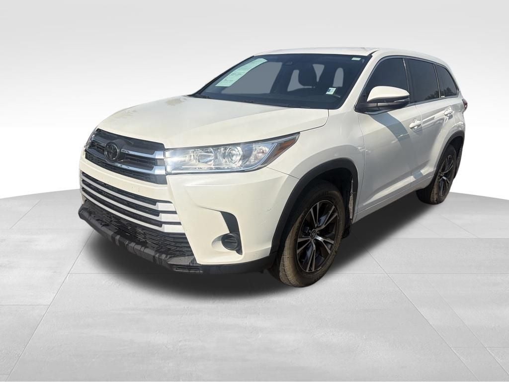 2017 Toyota Highlander LE