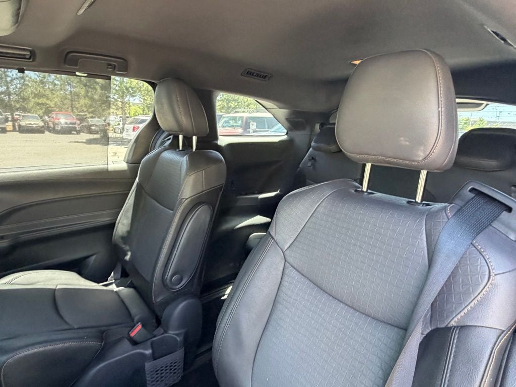 2024 Toyota Sienna Woodland Edition
