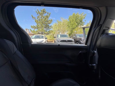 2024 Toyota Sienna Woodland Edition