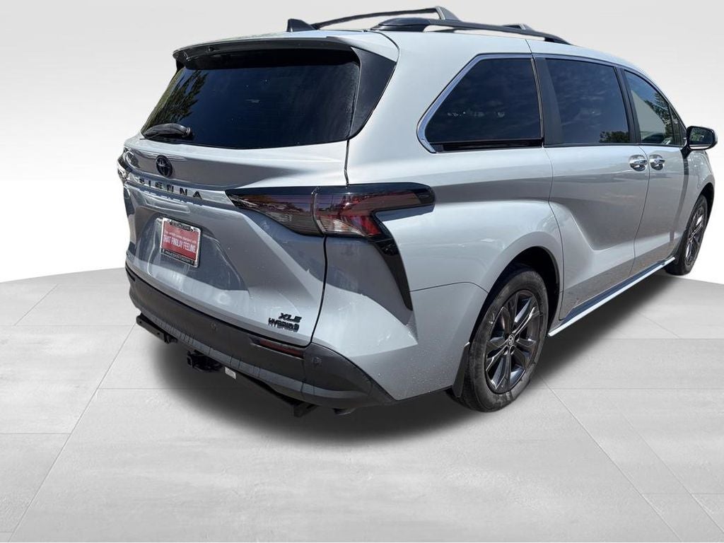 2024 Toyota Sienna Woodland Edition