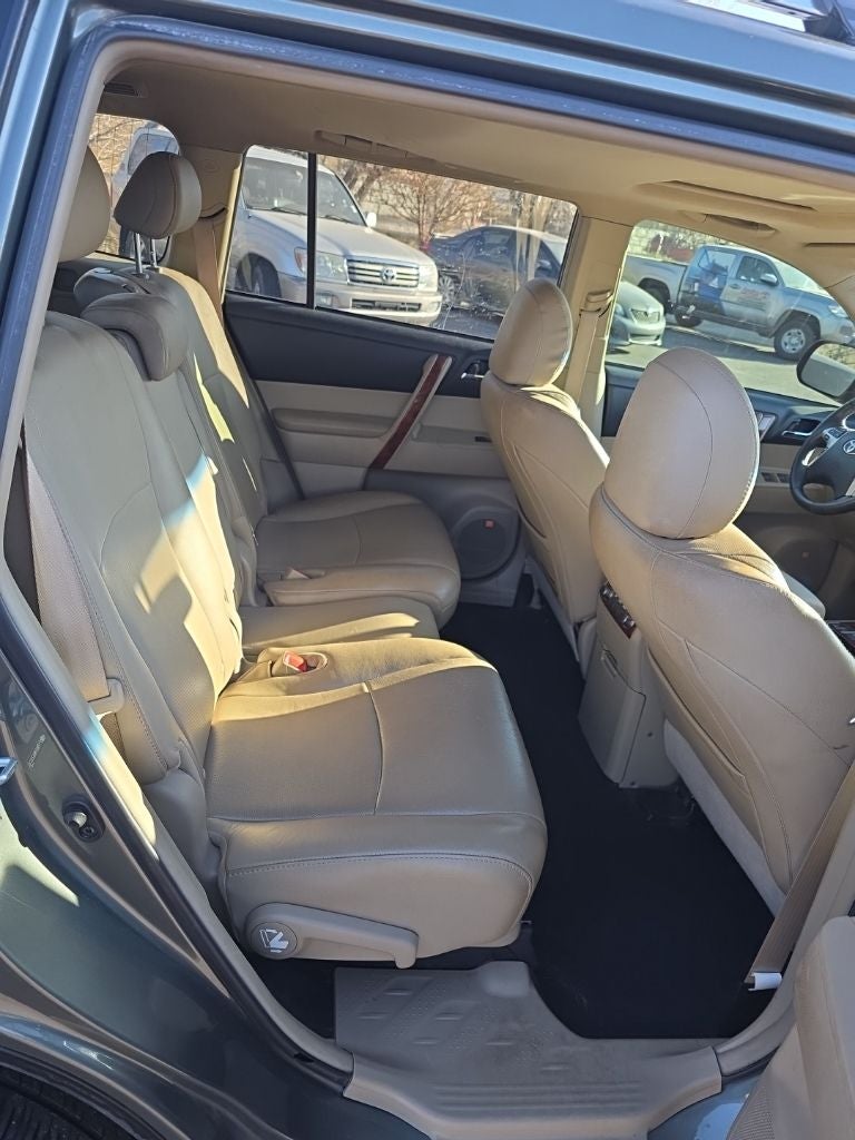 2013 Toyota Highlander Limited