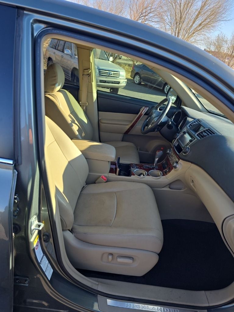 2013 Toyota Highlander Limited