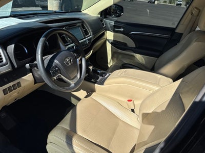 2015 Toyota Highlander Limited