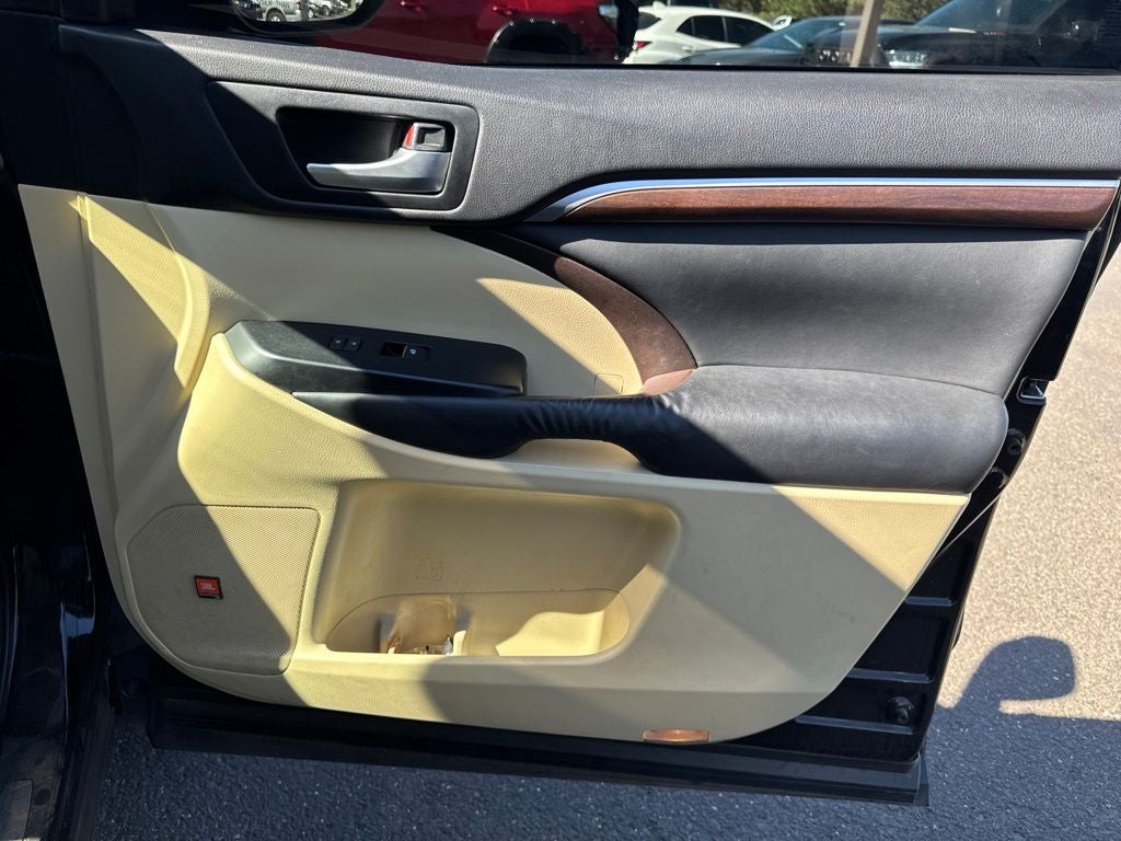 2015 Toyota Highlander Limited