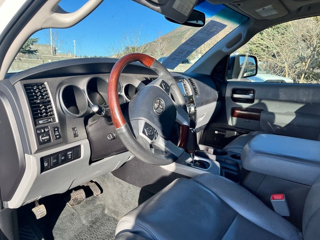 2017 Toyota Sequoia Platinum