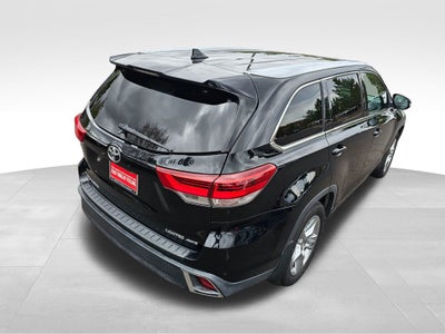 2017 Toyota Highlander Limited