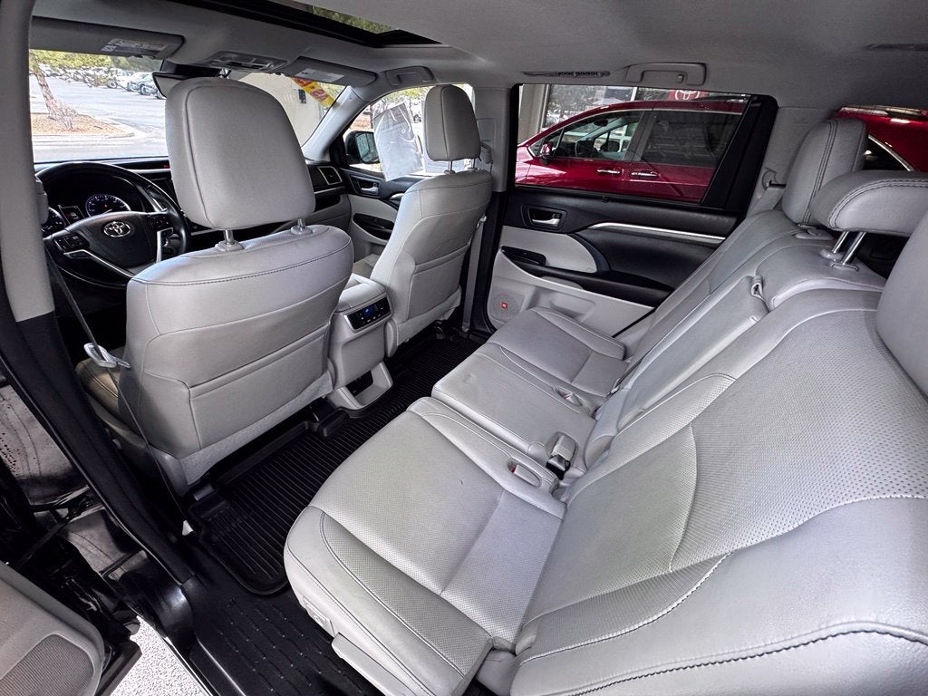 2017 Toyota Highlander Limited
