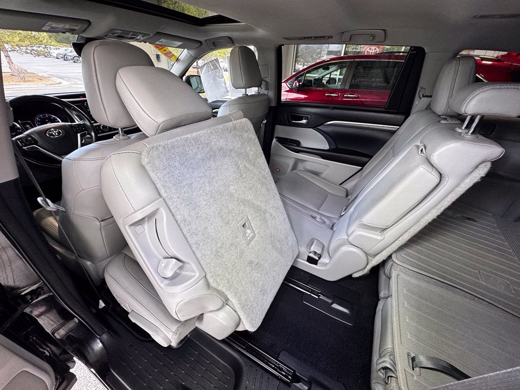 2017 Toyota Highlander Limited
