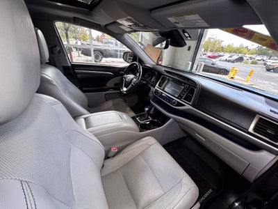 2017 Toyota Highlander Limited