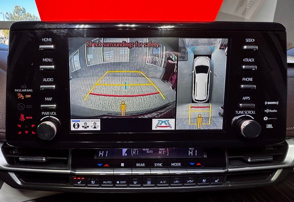 2022 Toyota Sienna Platinum 7 Passenger