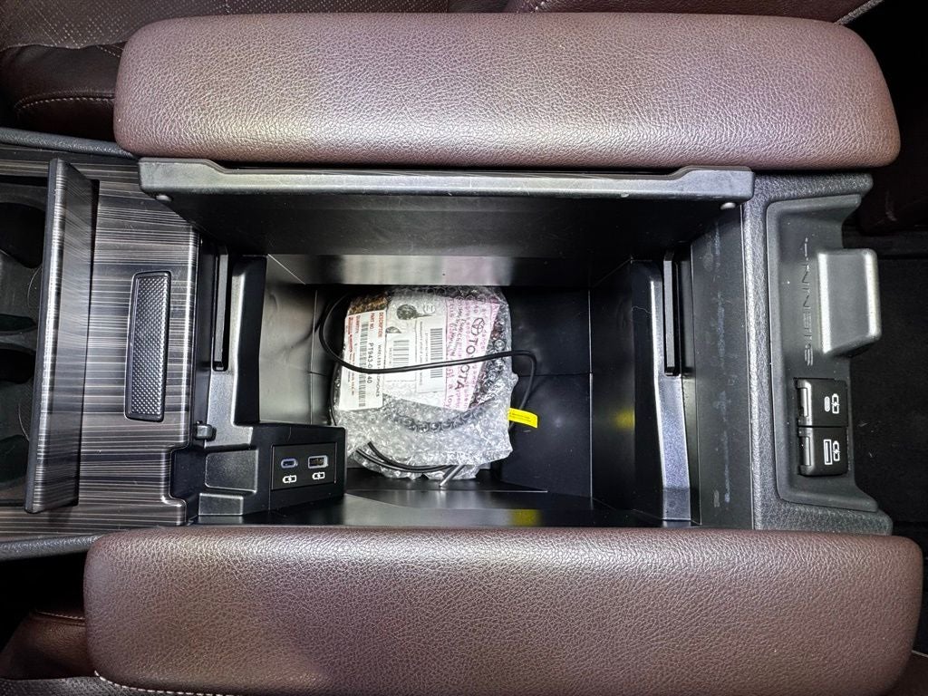 2022 Toyota Sienna Platinum 7 Passenger