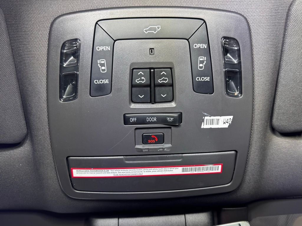 2022 Toyota Sienna Platinum 7 Passenger