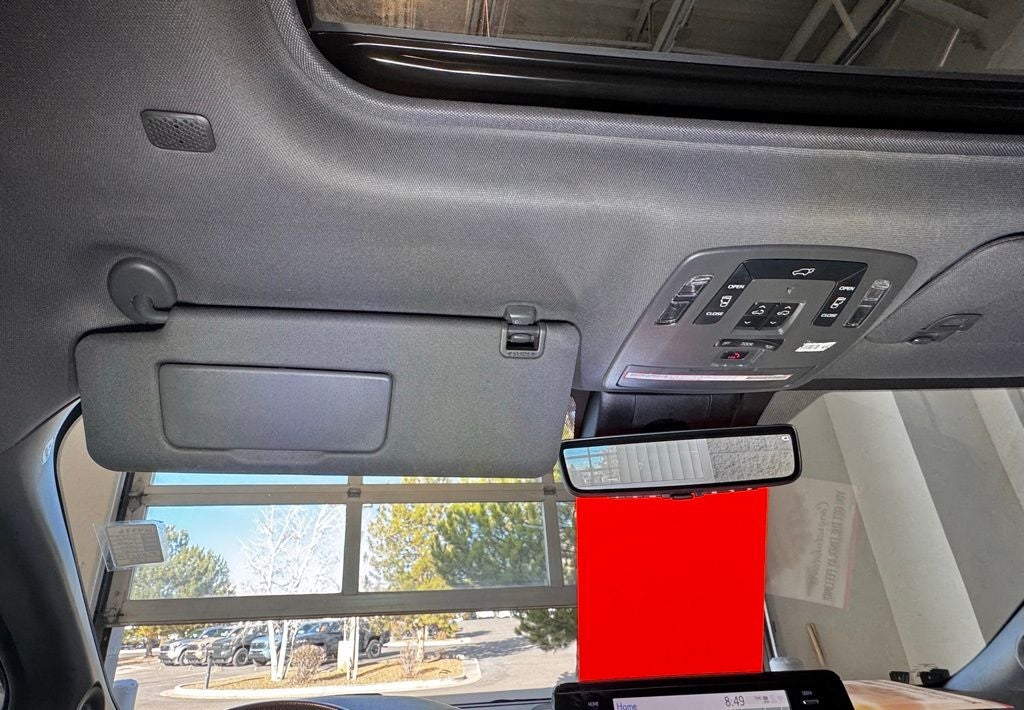 2022 Toyota Sienna Platinum 7 Passenger