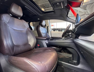 2022 Toyota Sienna Platinum 7 Passenger