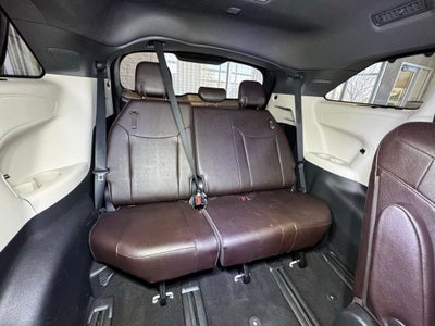 2022 Toyota Sienna Platinum 7 Passenger